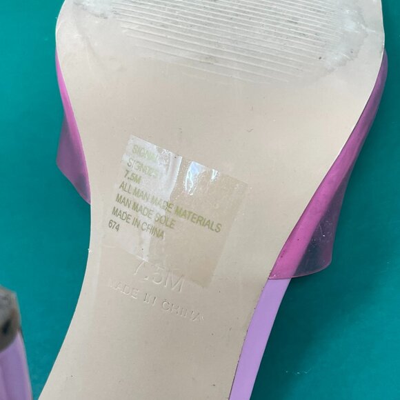 Steve Madden | Signal Sandal in Pink - Picture 5 of 5